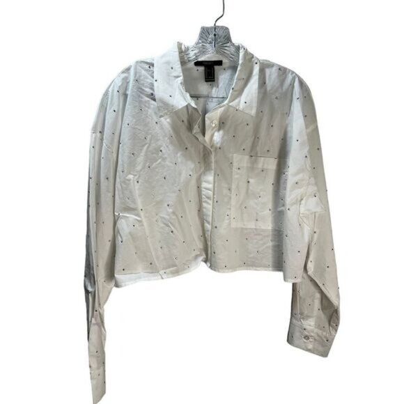 NWT Forever 21 Embellished White Crop Shirt‎ Large - Picture 1 of 6